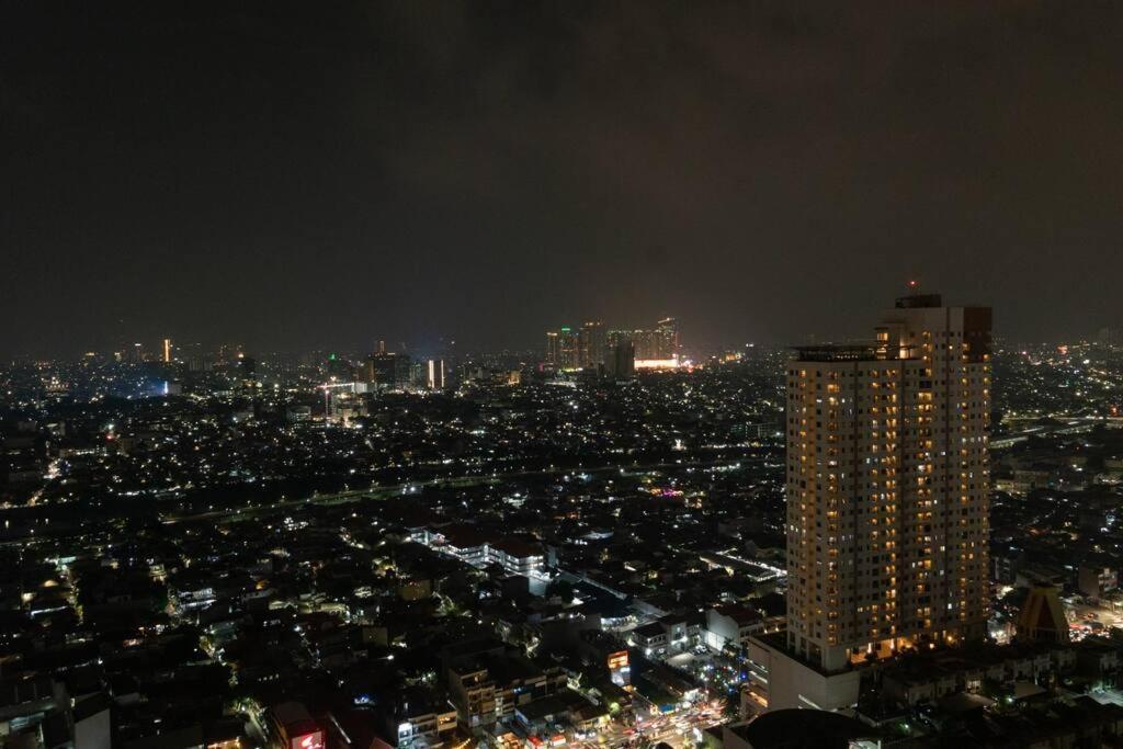 Modern & Comfy Studio In Central Jakarta, Scbd Exteriör bild